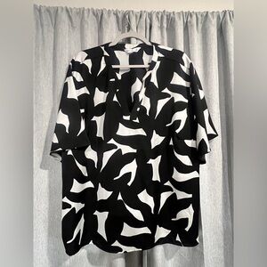 Nine West Monochrome Patterned Blouse